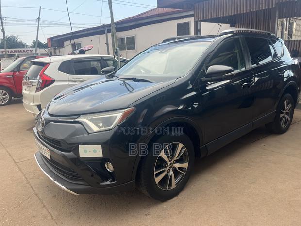 Toyota RAV4 2017 Black
