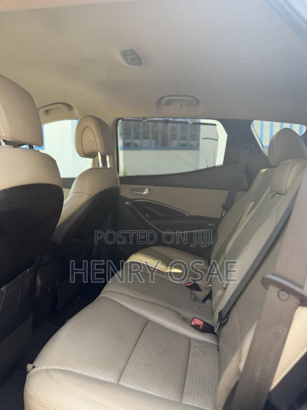 Hyundai Santa Fe 2015 White