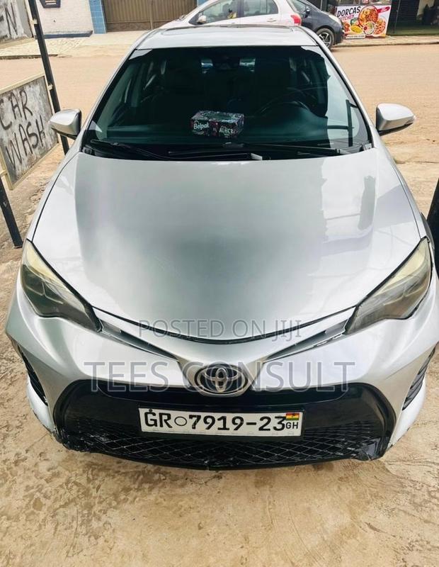 Toyota Corolla 2019 Gray
