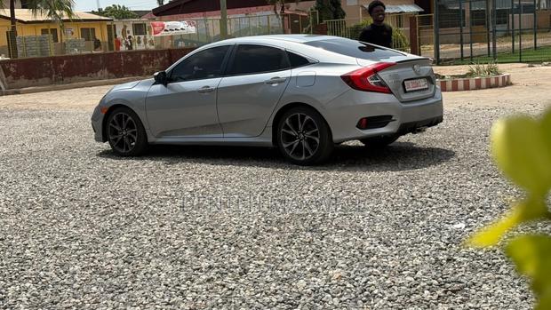 Honda Civic Sport 2021 Gray