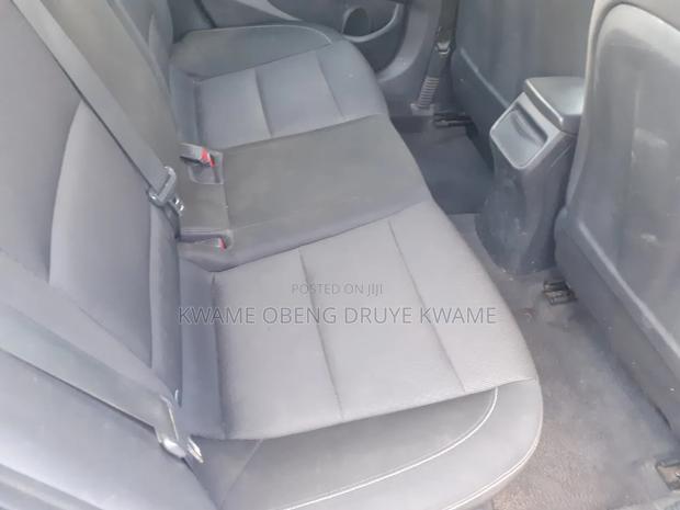 Hyundai Elantra 2018 White