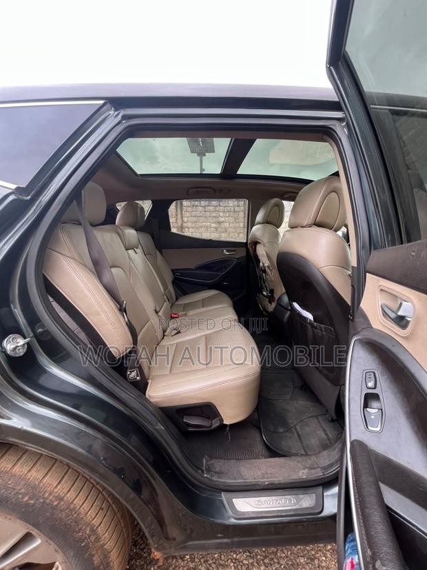 Hyundai Santa Fe 2014 Green