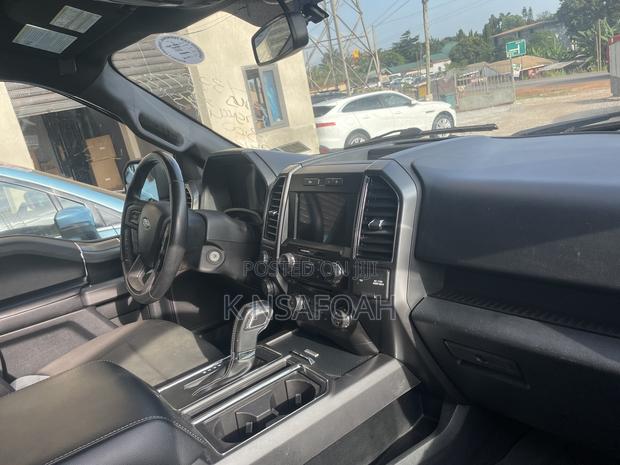 Ford F-150 XLT 4x2 SuperCab Styleside 8 ft. box 163 in. WB 2018 Red