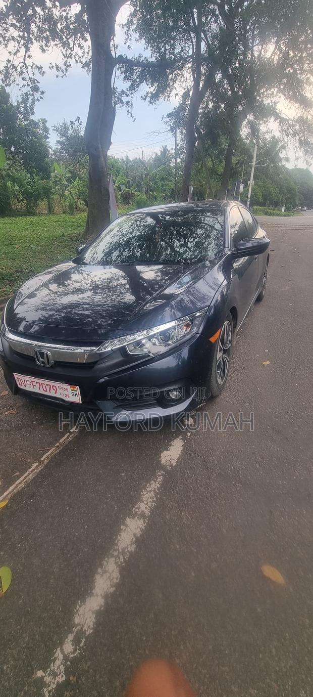 Honda Civic 2018 Gray