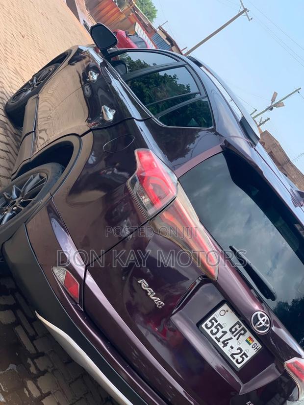 Toyota RAV4 Limited 4dr SUV (2.5L 4cyl 6A) 2018 Purple