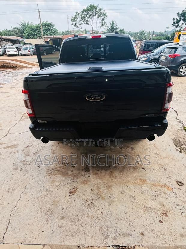 Ford F-150 2023 Black