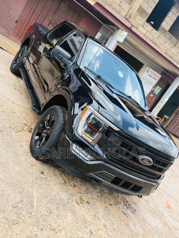 Ford F-150 2023 Black