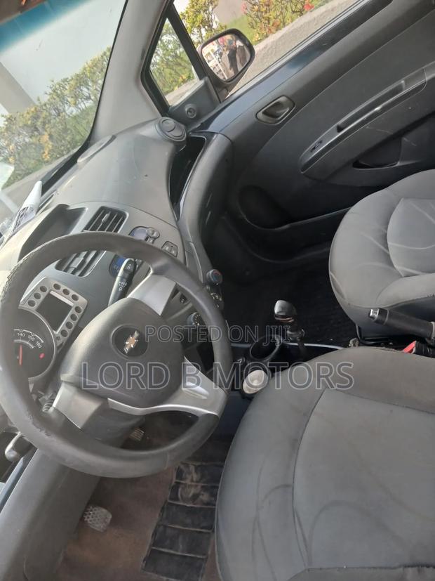 Chevrolet Spark 2014 Silver