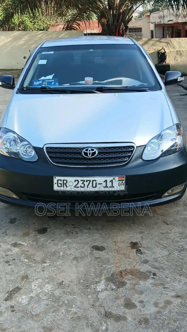 Toyota Corolla 2002 Silver