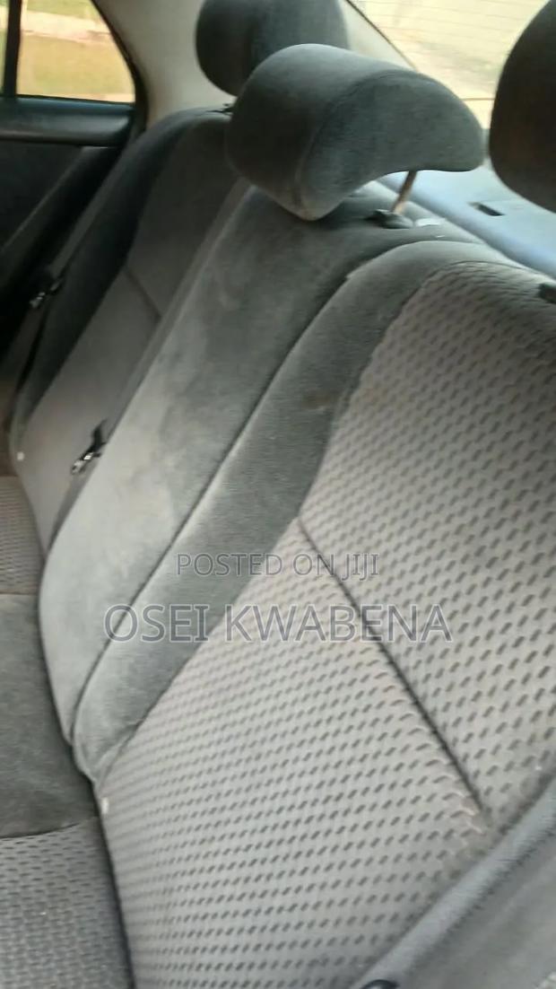 Toyota Corolla 2002 Silver