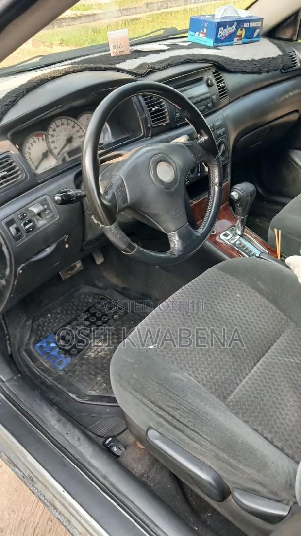 Toyota Corolla 2002 Silver