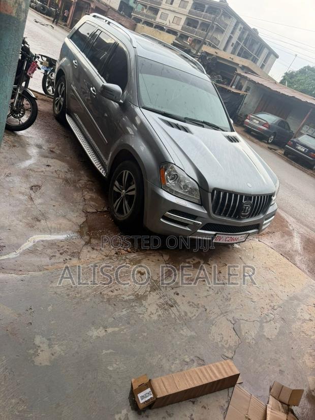 Mercedes-Benz GL-Class GL 450 2012 Gray
