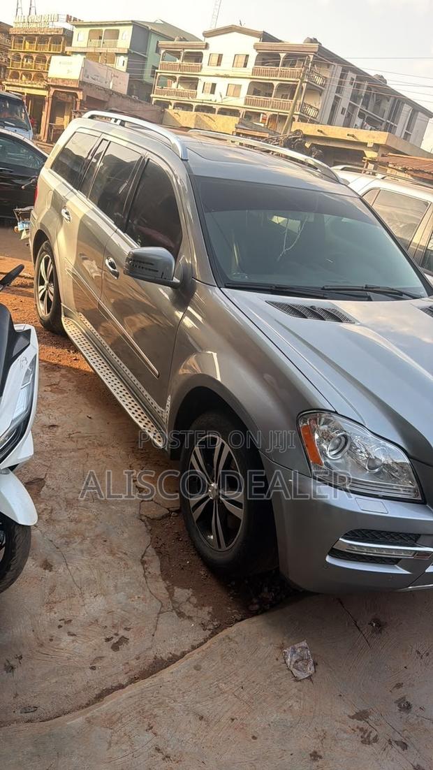 Mercedes-Benz GL-Class GL 450 2012 Gray
