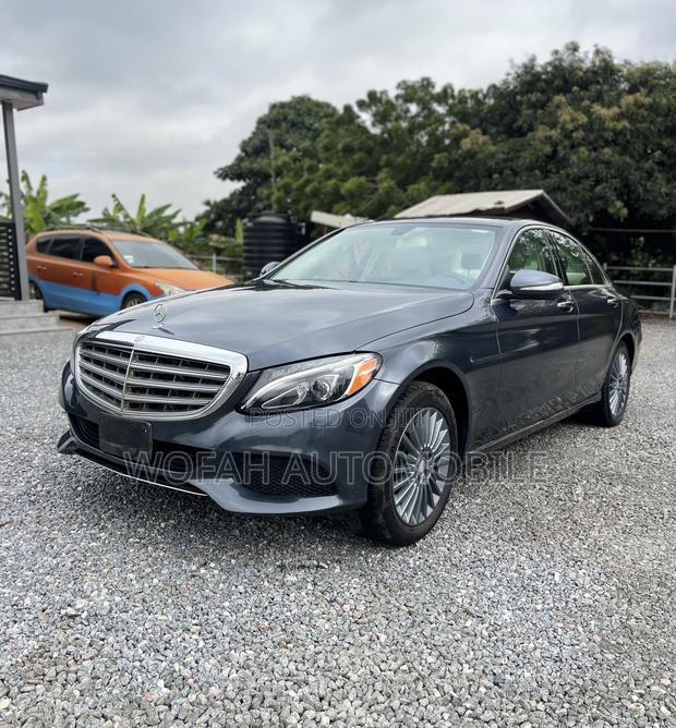 Mercedes-Benz C300 2015 Gray