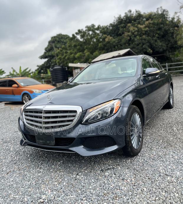 Mercedes-Benz C300 2015 Gray