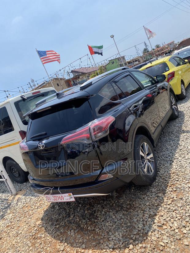 Toyota RAV4 LE AWD (2.5L 4cyl 6A) 2017 Black