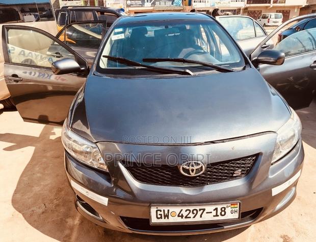 Toyota Corolla S 4dr Sedan (1.8L 4cyl 4A) 2010 Gray