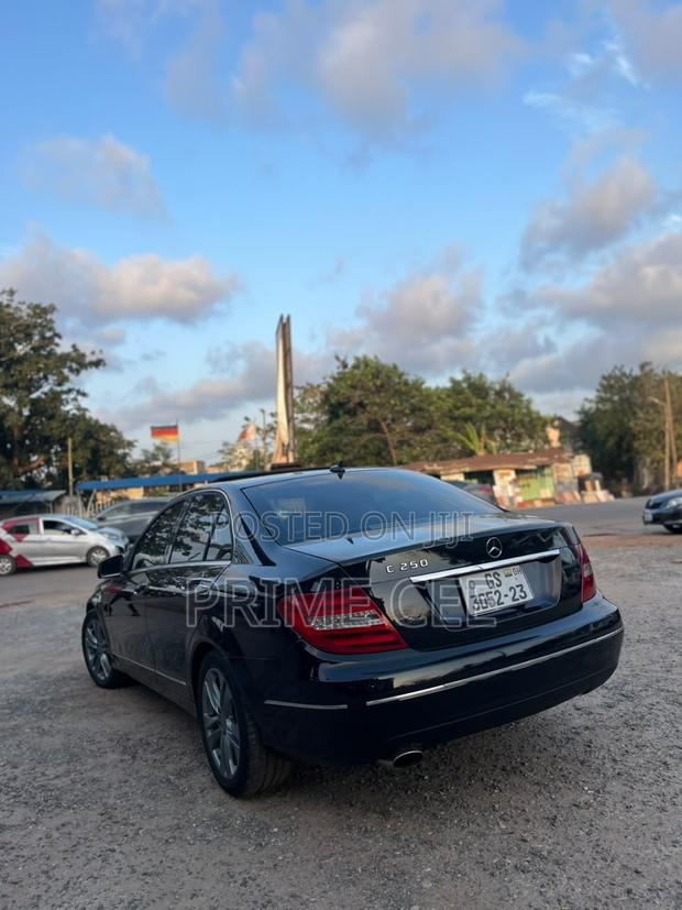 Mercedes-Benz C250 2013 Black