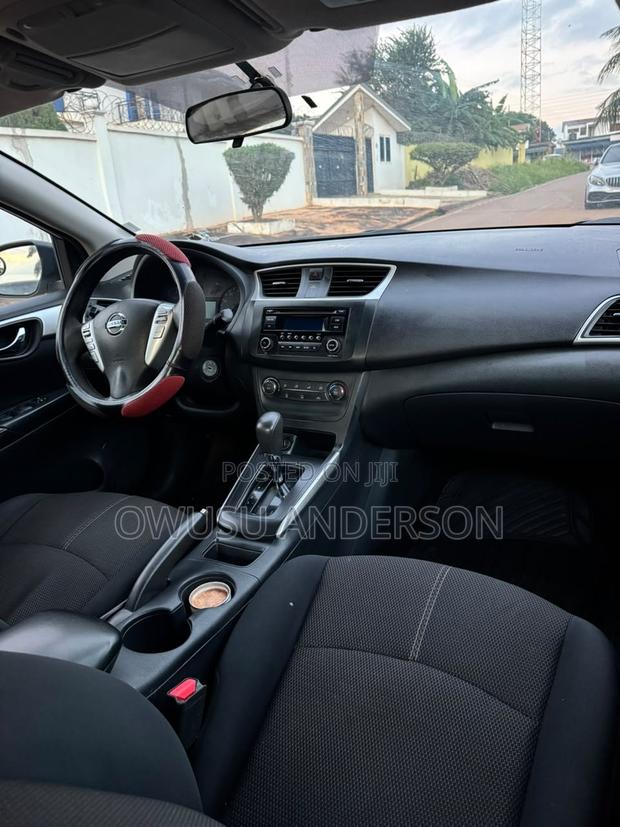 Nissan Sentra 2017 Silver