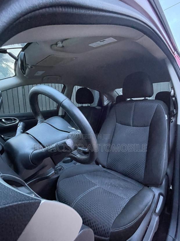 Nissan Sentra SR 2018 Red