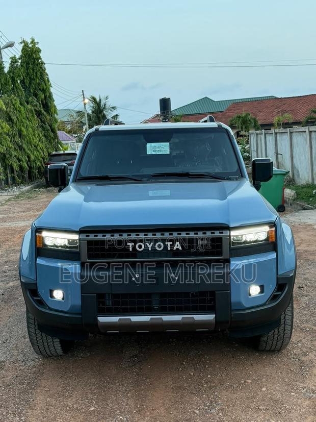 Toyota Land Cruiser Prado 2026 Blue