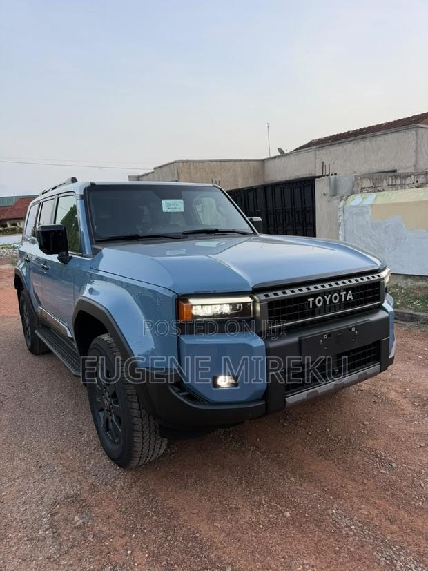 Toyota Land Cruiser Prado 2026 Blue