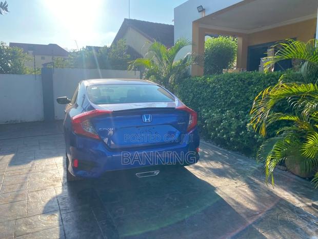 Honda Civic Sport 2021 Blue