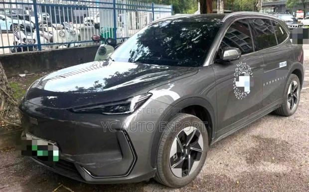 Geely Galaxy E5 BEV 60 kWh FWD 2025 Gray