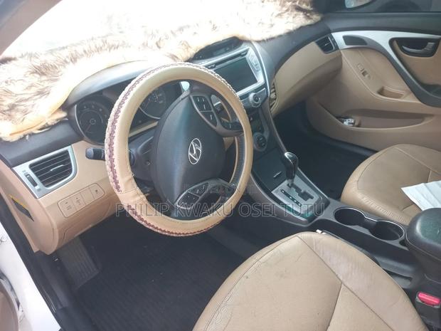 Hyundai Elantra 2013 White