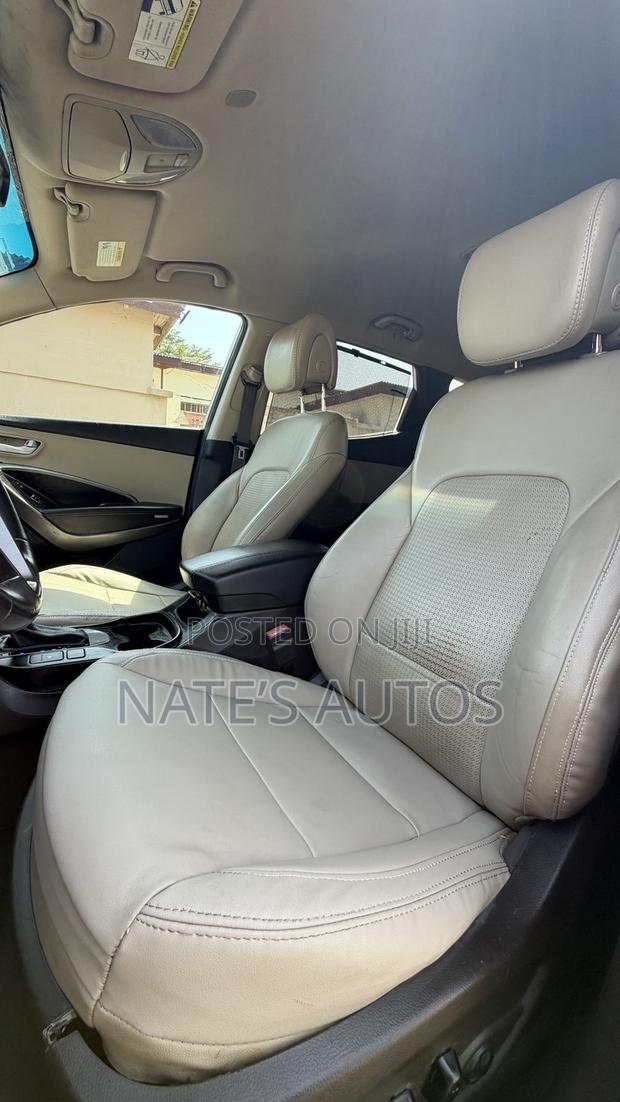 Hyundai Santa Fe GLS 4dr SUV AWD (3.3L 6cyl 6A) 2015 White