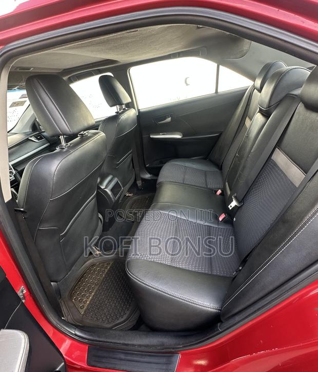 Toyota Camry SE 4dr Sedan w/Prod. End 11/13 (2.5L 4cyl 6A) 2014 Red