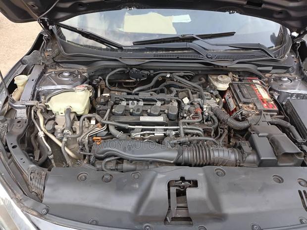 Honda Civic EX-L 4dr Sedan (1.5L 4cyl) 2016 Gray