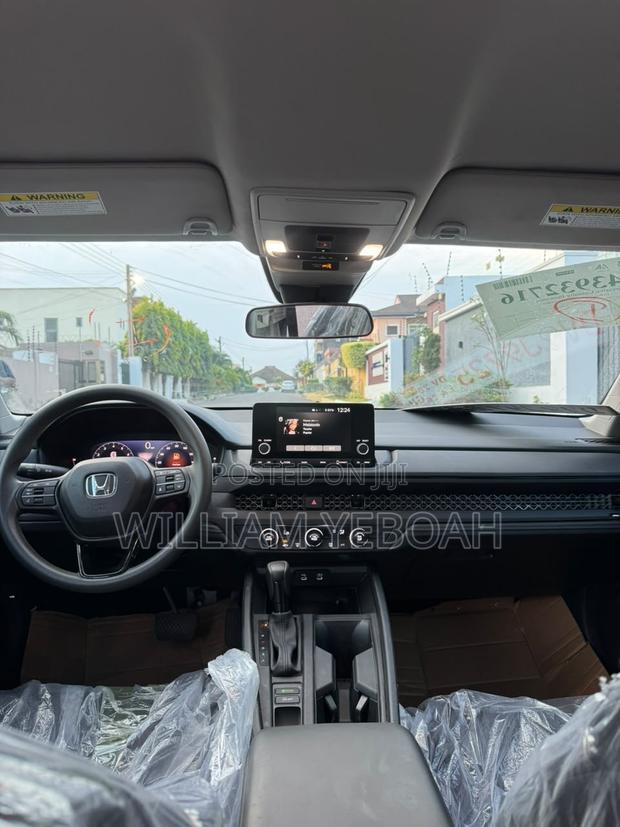 Honda Accord LX CVT 2025 White