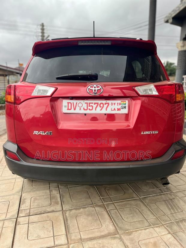 Toyota RAV4 Limited 4dr SUV AWD (2.5L 4cyl 6A) 2015 Red