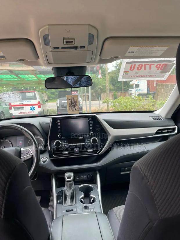 Toyota Highlander 2022 Black