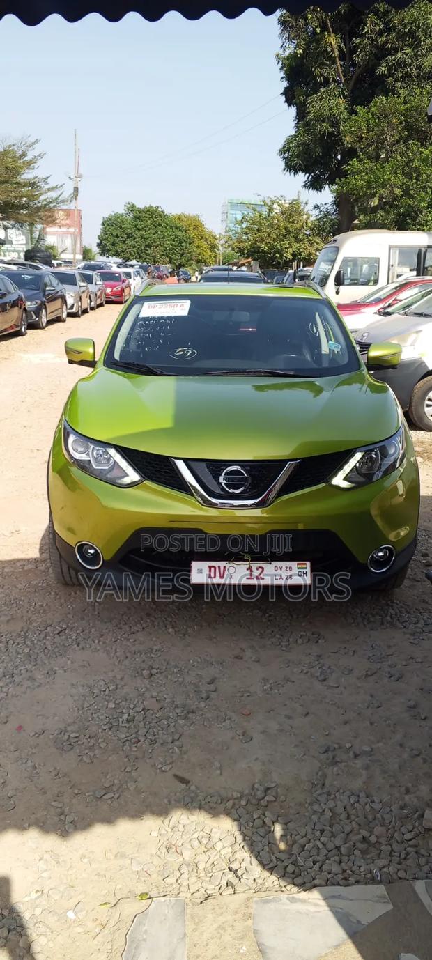 Nissan Qashqai 2018 Green