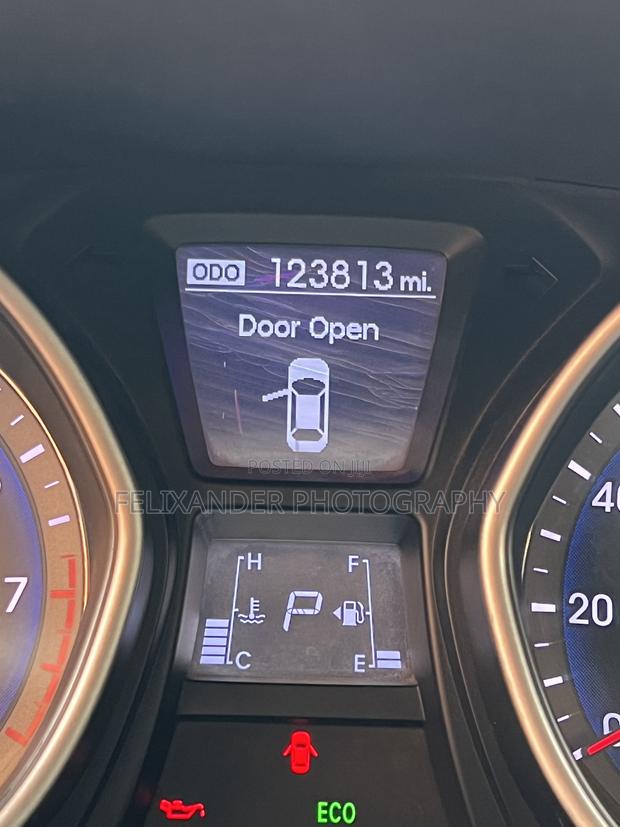 Hyundai Elantra GT 2013 Gray