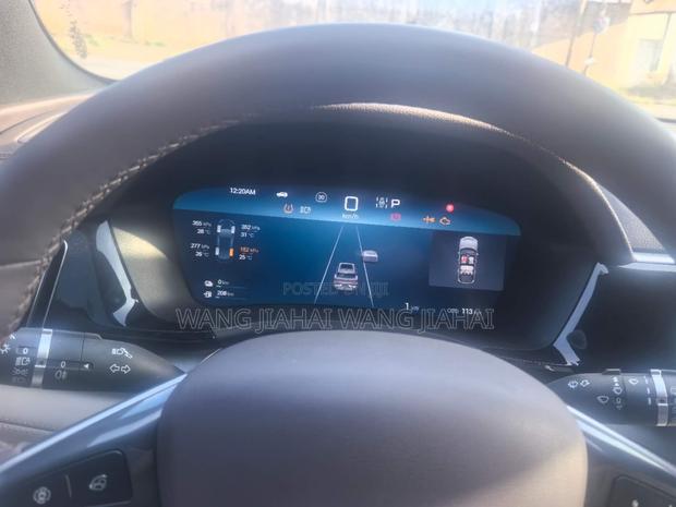 BYD Song Plus 2025 White