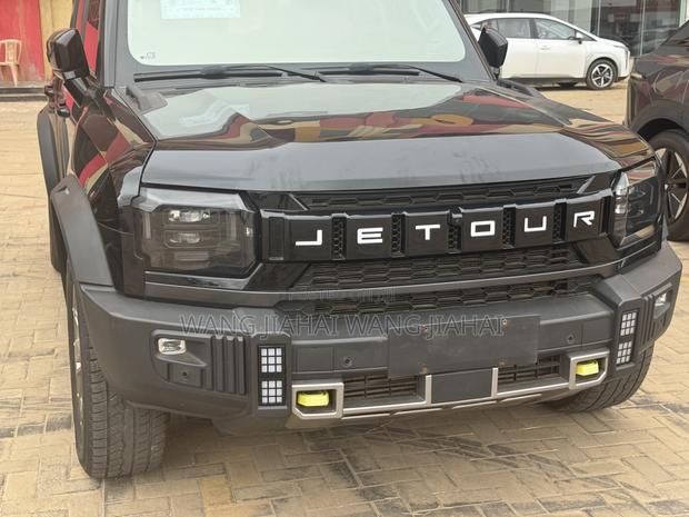 Jetour T2 2.0 Petrol AWD 2024 Black