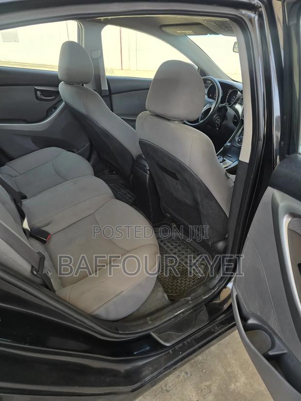 Hyundai Elantra Limited Sedan FWD (1.8L 4cyl 6A) 2013 Black