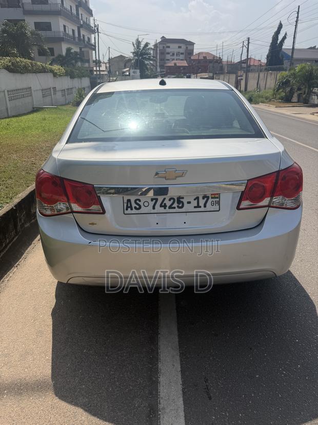 Chevrolet Cruze LS 4dr Sedan (1.8L 4cyl 6A) 2014 Silver