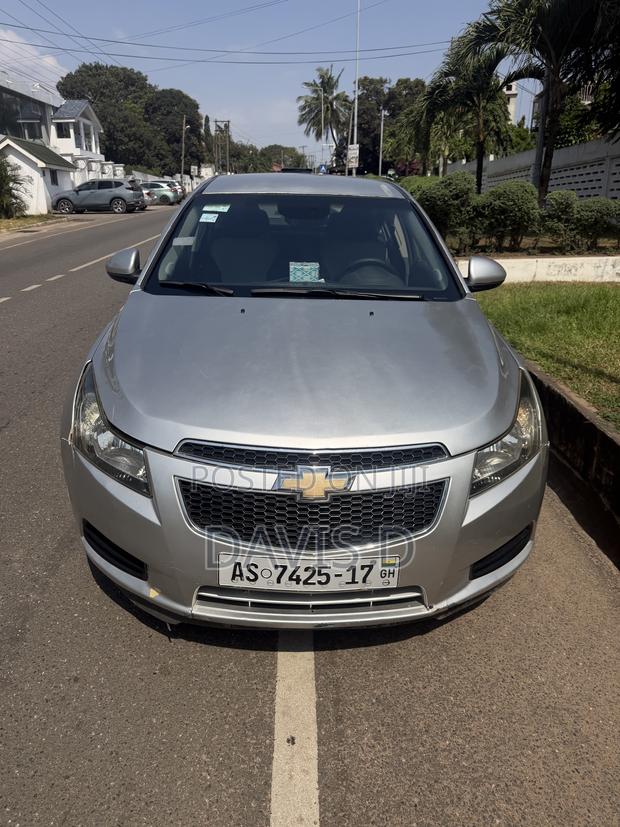 Chevrolet Cruze LS 4dr Sedan (1.8L 4cyl 6A) 2014 Silver