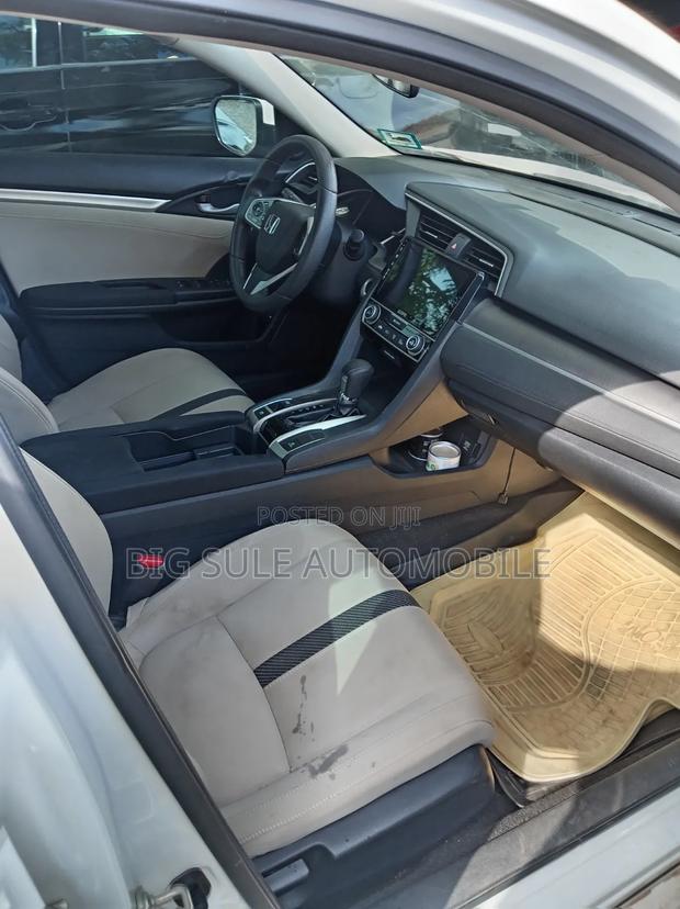 Honda Civic EX-L 4dr Sedan (1.5L 4cyl) 2017 White