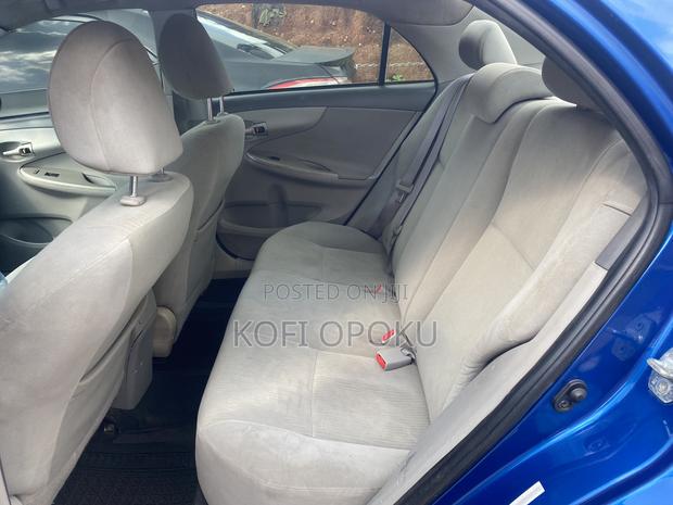 Toyota Corolla 2009 Blue