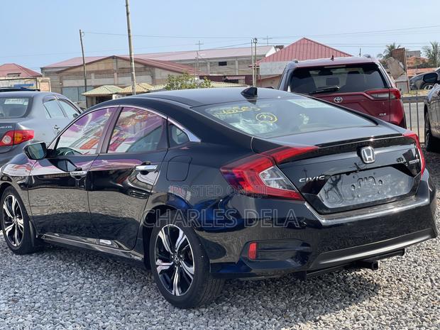 Honda Civic Touring 4dr Sedan (1.5L 4cyl) 2017 Black