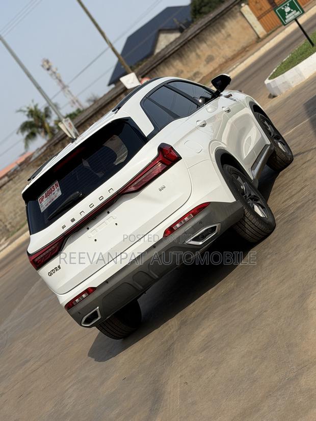 DFSK Glory 580 2025 White