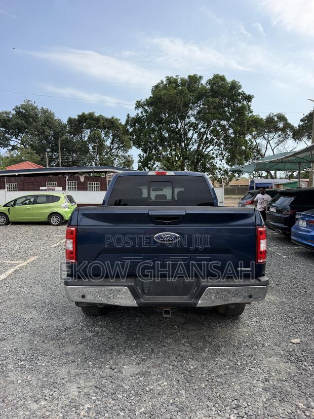 Ford F-150 2018 Blue