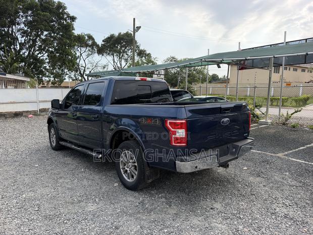 Ford F-150 2018 Blue
