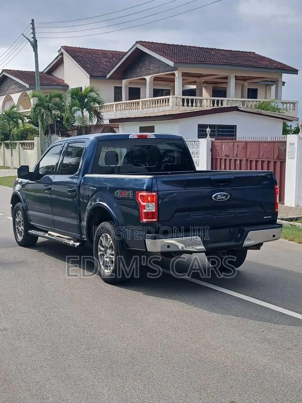 Ford F-150 2018 Blue