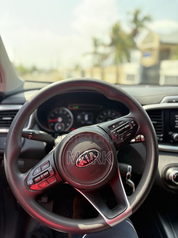 Kia Sorento 2017 Gray